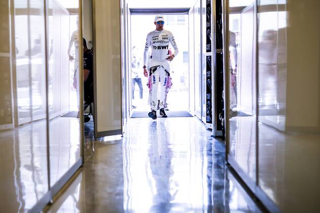 Motorsports: FIA Formula One World Championship WM Weltmeisterschaft 2017, Grand Prix of Abu Dhabi, 31 Esteban Ocon (FRA, Sahara Force India F1 Team), Abu Dhabi United Arab Emirates