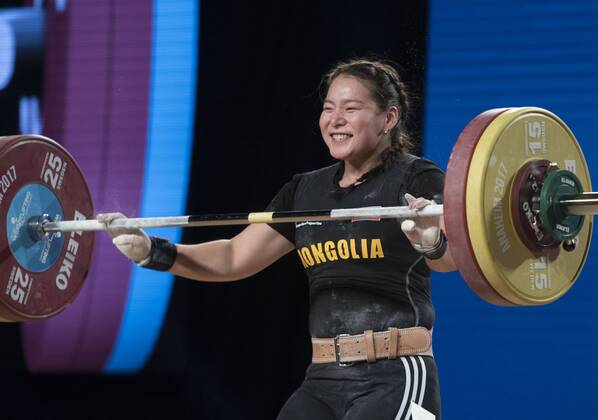December 2, 2017 - Los Angeles, California, U.S - Mongolia s Ankhtsetseg Munkhjantsan enjoys a successful snatch lift while competing in the Women s 75kg Group A competition at the 2017 International Weightlifting Federation World Weightlifting Championships at the Anaheim Convention Center in Anaheim on Thursday, Dec.3, 2017. 2017 International Weightlifting - ZUMAg199 20171202_zap_g199_149 Copyright: xMichaelxGouldingx