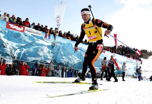 Sven Fischer - Einzelaktion - aufgenommen bei der Baithlon WM 2005 in Hochfilzen Österreich am 13. 03 . 2005 , Hochfilzen Österreich