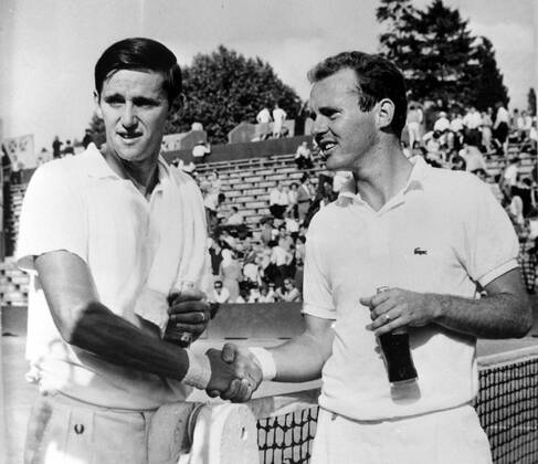 AUSTRALIAN TENNIS PLAYERS KEN FLETCHER AND ROY EMERSON WIN FRENCH INTERNATIONAL DOUBLES TOURNAMENT IN PARIS ; 2 JUNE 1964, Copyright: Topfoto  UnitedArchivesIPU478021