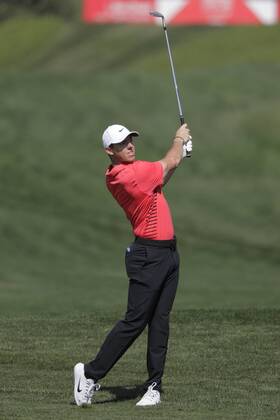 HSBC Abu Dhabi Golf Championship Day Three Rory McIlroy plays an iron from the rough Day Three of the HSBC Abu Dhabi Golf Championship at Abu Dhabi Golf Club, UAE. Content Not Available For UK Newspapers Copyright: xNickxWhitworthx FIL-11241-0012