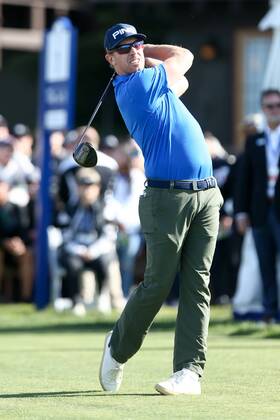 January 27, 2018 - San Diego, California, United States - Hunter Mahan tees off the first hole during the third round of the 2018 Farmers Insurance Open at Torrey Pines GC. Golf 2018: Farmers Insurance Open - Round 3 - ZUMAw109 20180127_zap_w109_012 Copyright: xDebbyxWongx