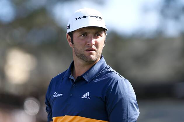 January 27, 2018 - San Diego, California, United States - Jon Rahm watches his tee shot off the first hole during the third round of the 2018 Farmers Insurance Open at Torrey Pines GC. Golf 2018: Farmers Insurance Open - Round 3 - ZUMAw109 20180127_zap_w109_009 Copyright: xDebbyxWongx