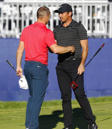 January 29, 2018 - San Diego, CA, USA - Jason Day, right, beat Alex Noren to win the Farmers Insurance Open at the Torrey Pines Golf Course on January 29, 2018. Day beat Alex Noren in a playoff. Farmers Insurance Open Playoff - ZUMAs44_ 20180129_zaf_s44_003 Copyright: xK.C.xAlfredx