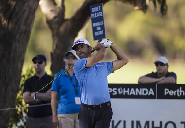 9th February 2018, Lake Karrinyup Country Club, Karrinyup, Australia; ISPS HANDA World Super 6 Perth golf, second round; Wade Ormsby (AUS SA) plays a shot  ActionPlus11983384