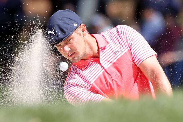 Bilder des Tages - SPORT PALM HARBOR, FL - MARCH 08: Bryson DeChambeau blasts out of the sand trap during the first round of the Valspar Championship on March 08, 2018, at Westin Innisbrook-Copperhead Course in Palm Harbor, FL. (Photo by Cliff Welch Icon Sportswire) GOLF: MAR 08 PGA Golf Herren - Valspar Championship Icon3571803080091 EDITORIAL USE ONLY