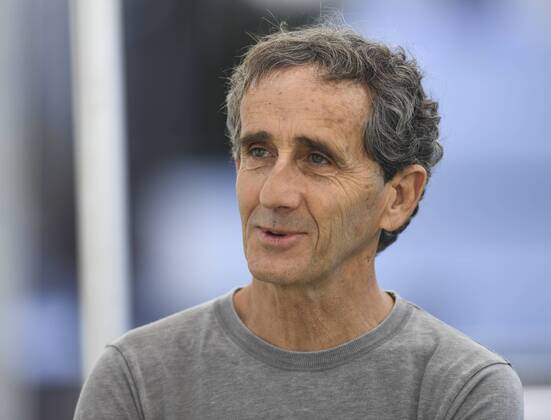 22nd March 2018, Melbourne Grand Prix Circuit, Melbourne, Australia; Melbourne Formula One Grand Prix, Arrivals and press conference PK Pressekonferenz Formula One legend, Alain Prost speaking in the pits  ActionPlus12003769