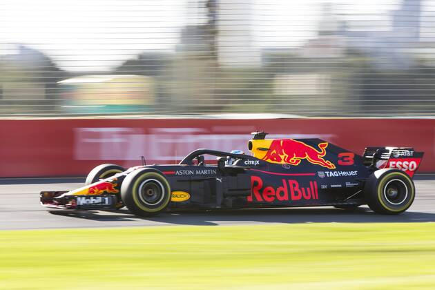 23rd March 2018, Melbourne Grand Prix Circuit, Melbourne, Australia; Melbourne Formula One Grand Prix, Friday free practice; The number 3 Aston Martin Red Bull driven by Daniel Ricciardo  ActionPlus12004202