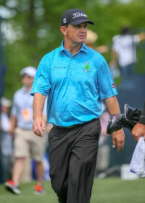 HUMBLE, TX - APRIL 01: Greg Chalmers (AUS) departs first tee during the final round of the Houston Open on April 1, 2018 at the Golf Club of Houston in Humble, Texas. (Photo by Leslie Plaza Johnson Icon Sportswire) GOLF: APR 01 PGA Golf Herren - Houston Open Icon180401182 EDITORIAL USE ONLY