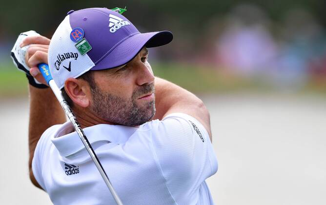 Sergio Garcia watches his drive off the 3rd tee during a practice round before the start of the Masters at Augusta National Golf Club, on April 2, 2018 in Augusta, Georgia.  AUG20180402313 KEVINxDIETSCH