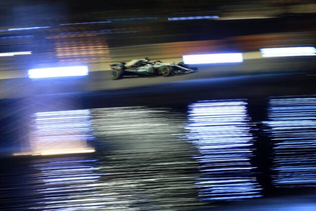 Motorsports: FIA Formula One World Championship WM Weltmeisterschaft 2018, Grand Prix of Bahrain, 44 Lewis Hamilton (GBR, Mercedes AMG Petronas F1 Team), Sakhir Bahrain