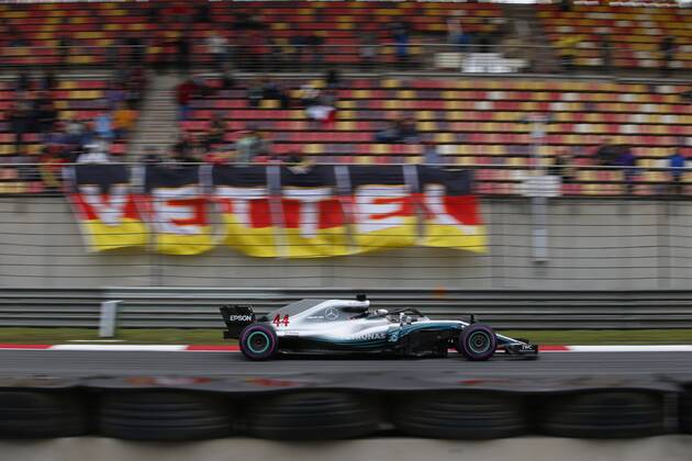 Shanghai: Motorsports: Formula 1 2018 Heineken Chinese Grand Prix Chinese Formula One Grand Prix Shanghai Circuit April 08, 2018 in Shanghai, China. 44 Lewis Hamilton (GBR, Mercedes AMG Petronas F1 Team), Shanghai China