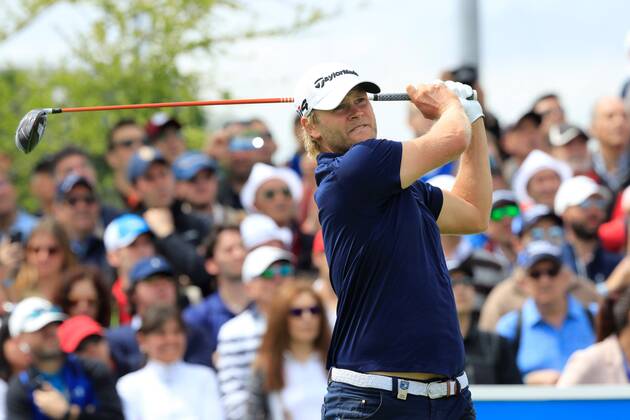 Henric Sturehed of Sweeden watches his shot during Madrid Open golf tournament at the National Golf Course in Madrid, Spain, 15 April 2018. The Madrid Open runs from 12 to 15 April. Madrid Open !ACHTUNG: NUR REDAKTIONELLE NUTZUNG!  Copyright: xVICTORxLERENAx GRAF4255 20180415-636593987563637486