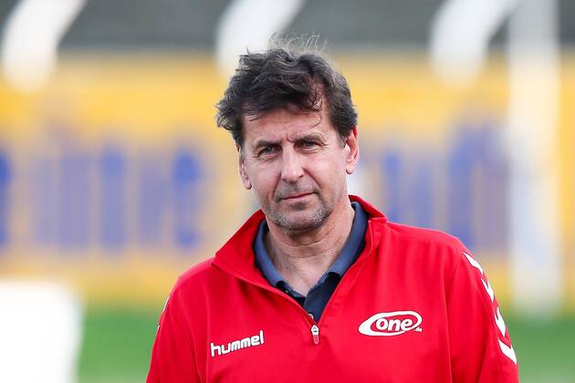 Leipzig 18 04 2018 Bruno Plache Stadium Soccer Regional League Northeast 30 Round 1 FC Lokomotiv Leipzig ZFC Meuselwitz 1 1 0 1 picture Coach Heiko Weber Meuselwitz