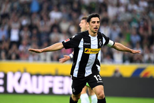 Soccer 1 BL Season 2017 2018 Round 31 Borussia Mönchengladbach vs VFL Wolfsburg 20 04 2018 Borussia Park Mönchengladbach Stadium Lars Stindl Gladbach Torjubel action Single shot