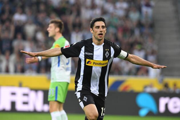 Soccer 1 BL Season 2017 2018 Matchday 31 Borussia Mönchengladbach vs VFL Wolfsburg 20 04 2018 Stadium in Borussia Park Mönchengladbach Lars Stindl Gladbach Action Single shot