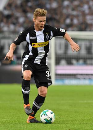 Soccer 1 BL Season 2017 2018 Matchday 31 Borussia Mönchengladbach vs VFL Wolfsburg 20 04 2018 Stadion im Borussia Park Mönchengladbach Nico Elvedi Gladbach Promotion Single Picture
