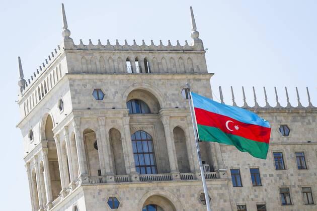 Motorsports: World Championship WM Weltmeisterschaft 2018; Grand Prix Azerbaijan, Grand Prix of Europe, Formula 1 2018 Azerbaijan Grand Prix, National Flag Old Building Baku Azerbaijan