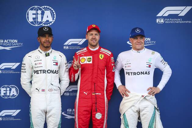 Motorsports: World Championship WM Weltmeisterschaft 2018; Grand Prix Azerbaijan, Grand Prix of Europe, Formula 1 2018 Azerbaijan Grand Prix, 77 Valtteri Bottas (FIN, Mercedes AMG Petronas), 44 Lewis Hamilton (GBR, Mercedes AMG Petronas F1 Team), , 5 Sebastian Vettel (GER, Scuderia Ferrari) Baku Azerbaijan