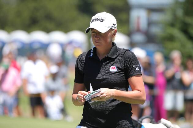 THE COLONY, TX - MAY 05: Stacy Lewis (USA) checks her notes during the Volunteers of America LPGA Golf Damen Texas Classic on May 5, 2018 at the Old American Golf Club in The Colony, TX. (Photo by George Walker Icon Sportswire) GOLF: MAY 05 LPGA - Volunteers of America Texas Classic Icon18050505 EDITORIAL USE ONLY