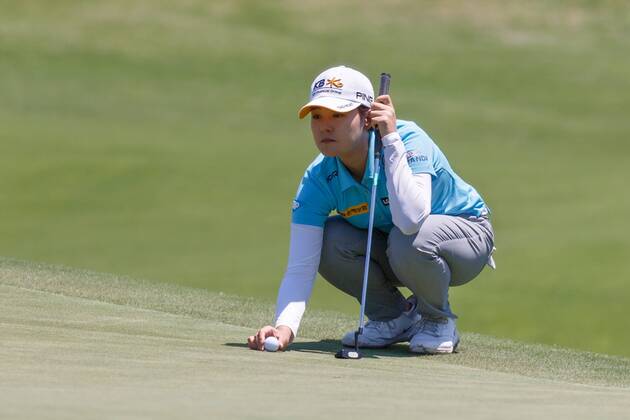 THE COLONY, TX - MAY 05: In Gee Chun of Korea lines up her putt on 3 during the LPGA Golf Damen Volunteers of America Texas Classic on May 5, 2018 at the Old American Golf Club in The Colony, TX. (Photo by Andrew Dieb Icon Sportswire) GOLF: MAY 05 LPGA - Volunteers of America Texas Classic Icon180505091 EDITORIAL USE ONLY