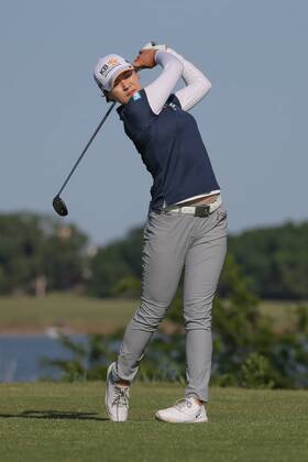 THE COLONY, TX - MAY 05: In Gee Chun (KOR) hits from the 6th tee during the Volunteers of America LPGA Golf Damen Texas Classic on May 5, 2018 at the Old American Golf Club in The Colony, TX. (Photo by George Walker Icon Sportswire) GOLF: MAY 05 LPGA - Volunteers of America Texas Classic Icon18050526 EDITORIAL USE ONLY