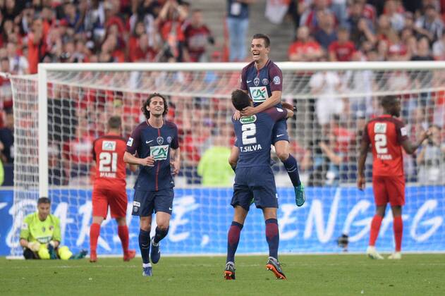 18 GIOVANI LO CELSO (PSG) - 25 ADRIEN RABIOT (PSG) - JOIE FOOTBALL : Les Herbiers vs Paris SG - Coupe de France - Finale - 08 05 2018 AnthonyBIBARD FEP Panoramic 