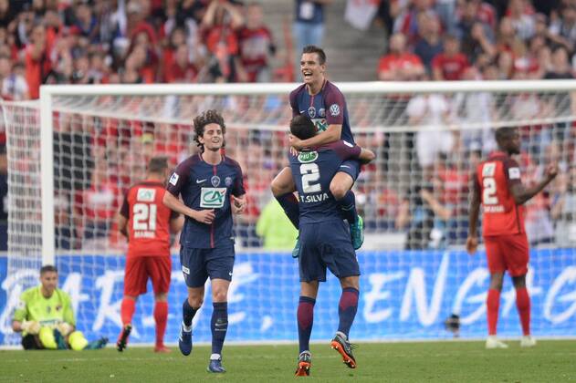 18 GIOVANI LO CELSO (PSG) - 25 ADRIEN RABIOT (PSG) - JOIE FOOTBALL : Les Herbiers vs Paris SG - Coupe de France - Finale - 08 05 2018 AnthonyBIBARD FEP Panoramic