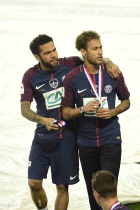 Neymar Jr (PSG) Dani Alves (PSG) FOOTBALL : Les herbiers vs PSG - Finale de la Coupe de France - St Denis - 08 05 2018 JBAutissier Panoramic 