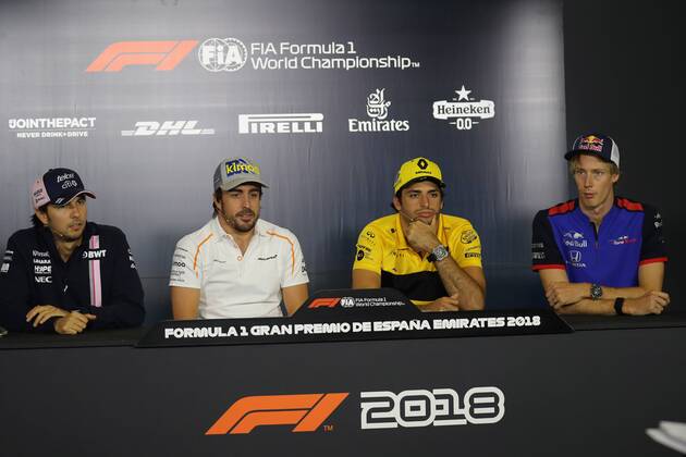 Photo4 LaPresse 10 05 2018 Barcelona, Spain Grand Prix Formula One Spain 2018 In the pic: press conference PK Pressekonferenz Sergio Perez (MEX) Sahara Force India F1 VJM011, Fernando Alonso (ESP) McLaren MCL32, Carlos Sainz Jr (ESP) Renault Sport F1 Team RS18, Brendon Hartley (NZE) Scuderia Toro Rosso STR13 & xa9; Photo4 LaPresse 10 05 2018 Barcelona, Spain Sport Grand Prix Formula One Spain 2018 In the pic: Press conference, Sergio Perez (MEX) Sahara Force India F1 VJM011, Fernando Alonso (ESP) McLaren MCL32, Carlos Sainz Jr (ESP) Renault Sport F1 Team RS18, Brendon Hartley (NZE) Scuderia Toro Rosso STR13  Copyright: xPhoto4 LaPressex