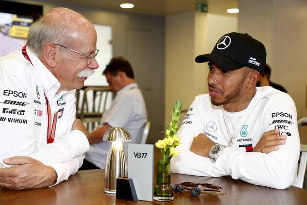 Motorsports: FIA Formula One World Championship WM Weltmeisterschaft 2018, Grand Prix of Spain, Dr. Dieter Zetsche, 44 Lewis Hamilton (GBR, Mercedes AMG Petronas Motorsport), Barcelona Spain