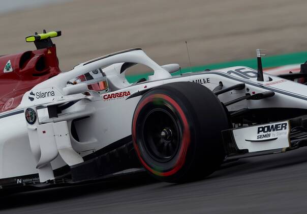 Monaco s F-1 driver Charles Leclerc, of Sauber team, competes in the qualifying session for F-1 Spain GP race at Circuito de Barcelona-Cataluna circuit in Montmelo, outside Barcelona, Spain, 12 May 2018. British Lewis Hamilton won the pole position, his teammate Valtteri Bottas was second and German Sebastian Vettel finished in third position. The race will be held on 13 May 2018. Qualifying session for F-1 Spain GP race !ACHTUNG: NUR REDAKTIONELLE NUTZUNG!  Copyright: xAlejandroxGarciax GRAF5745 20180512-636617456273378187