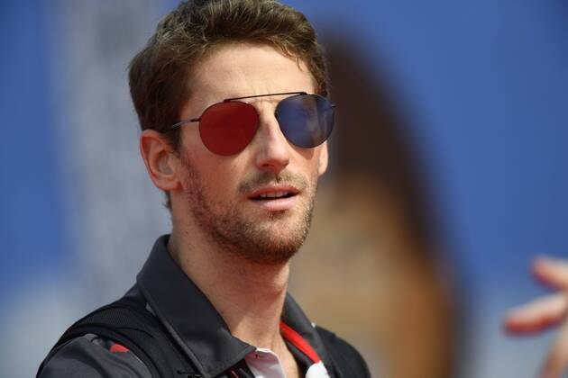 Romain Grosjean of France and Haas F1 Team walking through the paddock during the Spanish Formula One Grand Prix at Circuit de Catalunya on May 12, 2018 in Montmelo, Spain.  xJosexBreton CordonxPressx xSpanishxF1xGrandxPrixx-xQualifyingx