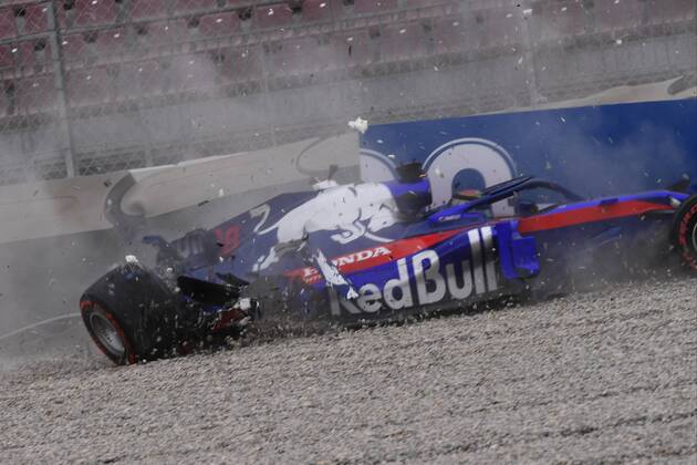 Brendon Hartley of New Zealand and Scuderia Toro Rosso driver s crash during the qualifying for Spanish Formula One Grand Prix at Circuit de Catalunya on May 12, 2018 in Montmelo, Spain. (Photo by Quality Images Getty Images)  xJosexBreton CordonxPressx xSpanishxF1xGrandxPrixx-xqualifyingx