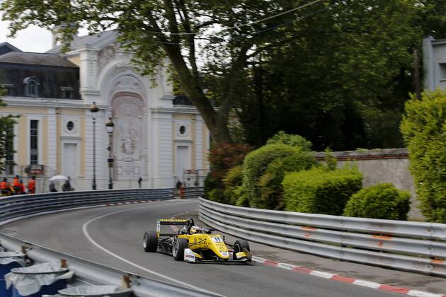 11 Sacha Fenestraz FRA Carlin Dallara F317 Volkswagen FIA Formula 3 European Championship round 1 race 2 Pau FRA 11 13 May 2018