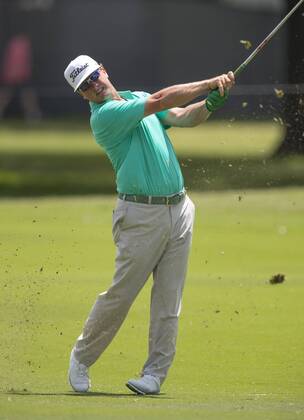 May 24, 2018 - Fort Worth, TX, USA - FORT WORTH, TX - MAY 24, 2018 - Charley Hoffman is the leader at midday during the first round of the 2018 Fort Worth Invitational PGA Golf Herren at Colonial Country Club in Fort Worth, Texas 2018 Fort Worth Invitational PGA - ZUMAsc5_ 20180524_zaf_sc5_022 Copyright: xErichxSchlegelx