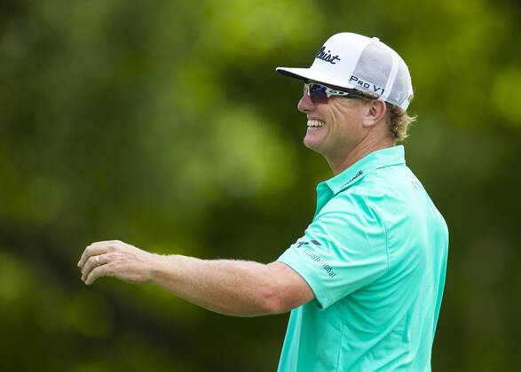 May 24, 2018 - Fort Worth, TX, USA - FORT WORTH, TX - MAY 24, 2018 - Charley Hoffman is the leader at midday during the first round of the 2018 Fort Worth Invitational PGA Golf Herren at Colonial Country Club in Fort Worth, Texas 2018 Fort Worth Invitational PGA - ZUMAsc5_ 20180524_zaf_sc5_020 Copyright: xErichxSchlegelx