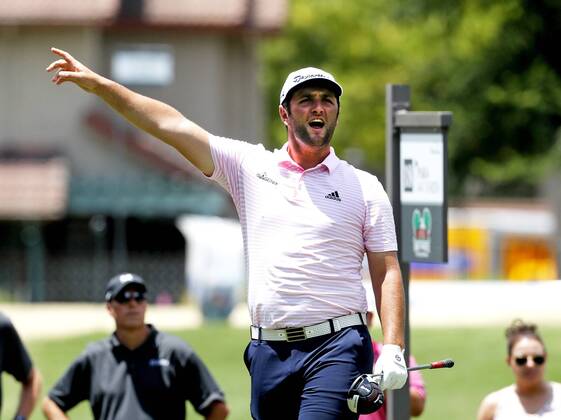 May 26, 2018 - Fort Worth, TX, USA - Jon Rahm directs his tee shot from the 18th tee box during the Fort Worth Invitational Golf Tournament at Colonial Country Club Saturday May 26, 2018 in Fort Worth, Texas. Fort Worth Invivtational - ZUMAm67_ 20180526_zaf_m67_008 Copyright: xBobxBoothx