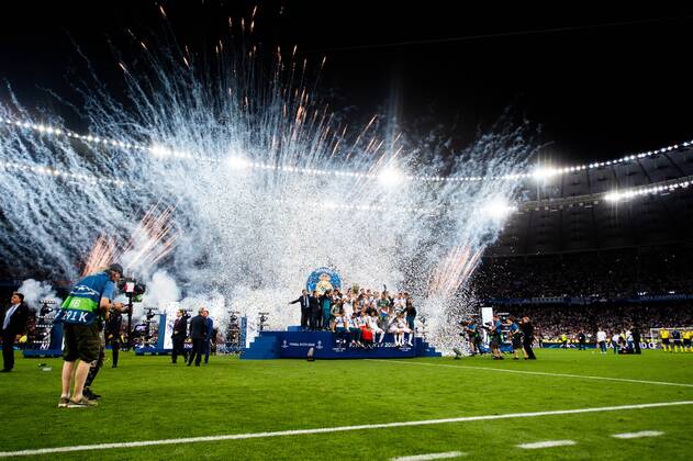 180526 Players of Real Madrid celebrate after the UEFA Champions League final between Real Madrid and Liverpool on May 26, 2018 in Kyiv Photo Vegard Wivestad Grott BILDBYRAN Code VG 170178  Copyright: VEGARDxWIVESTADxGRoTT BB180526ZU038