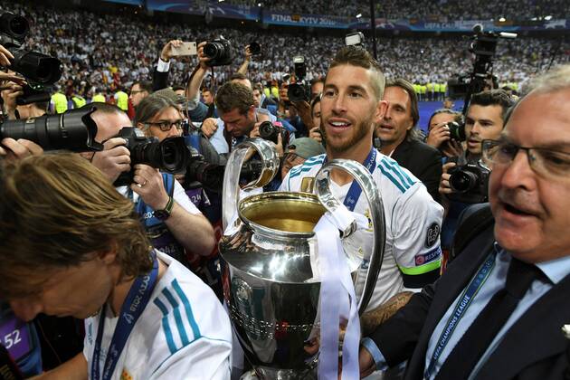 Real Madrid s player Sergio Ramos celebrates with the trophy after his team won the UEFA Champions League final game between Real Madrid and Liverpool FC at the NSC Olimpiyskiy stadium in Kiev, Ukraine, 26 May 2018. UCL Final 2018 - Real Madrid vs Liverpool FC !ACHTUNG: NUR REDAKTIONELLE NUTZUNG!  Copyright: xMykolaxTysx RML01 20180526-636629747556308208