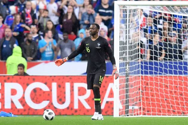 16 STEVE MANDANDA (FRA) FOOTBALL : France vs Republique d Irlande - Match de preparation - 28 05 2018 FEP Panoramic