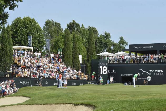 Photo Richard Morgano - LaPresse 02 June 2018 - Brescia (Italy) Golf Garda Golf - Soiano del Garda 75& xb0; Open D Italia Game 3 In the pic: Pubblico  Copyright: xRichardxMorgano LaPresse LaPressx