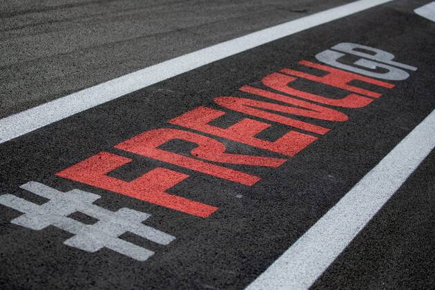 Lettering on the tarmac French GP Grand Prix of France 2018 Race Motorsport Formula 1 21 06 2018 French Grand Prix 2018 Race Motorsport Formula 1 21 06 2018 Le Castellet Copyright: xIllman Eibner-Pressefotox EP_eer