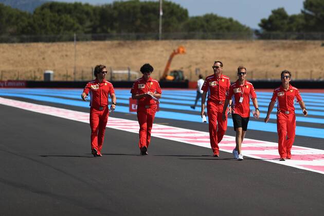 21st June 2018, Circuit Paul Ricard, Le Castellet, France; French Formula One Grand Prix, driver arrivals and press conference PK Pressekonferenz Scuderia Ferrari, Sebastian Vettel walks the course  ActionPlus12039133 Octane