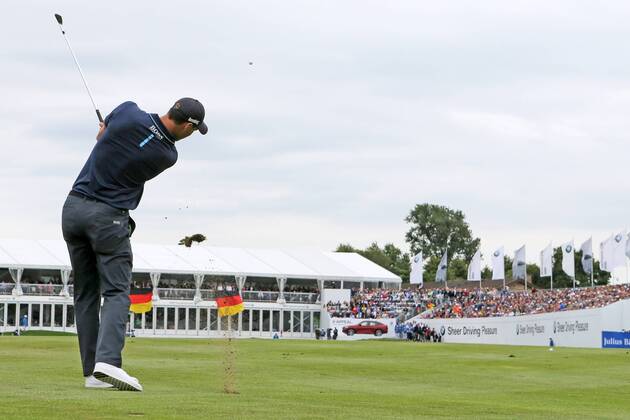Martin Kaymer GER plays for the winner with the last punch on the green of hole 18 2nd place 4 Day 30 BMW International Open Golf Golf Open Good Lärchenhof Cologne 24 06 2018 BMW International Open Golf Cologne Copyright: xRoskaritzx Eibner-Pressefotox EP_fh_rrz