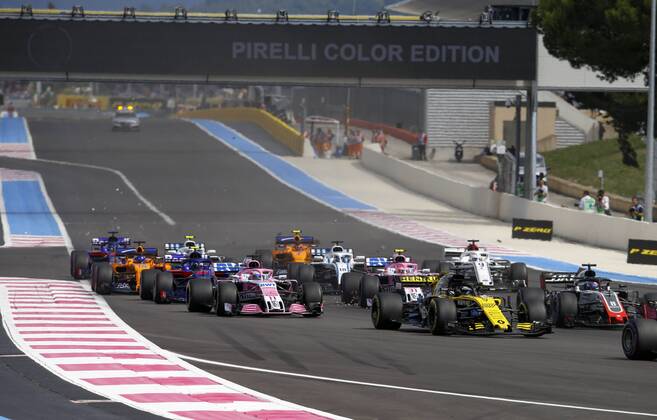 Motorsports: FIA Formula One World Championship WM Weltmeisterschaft 2018, Grand Prix of France, Start, 27 Nico Hulkenberg (GER, Renault Formula One Team), 8 Romain Grosjean (FRA, Haas F1 Team), 11 Sergio Perez (MEX, Sahara Force India F1 Team), Le Castellet France