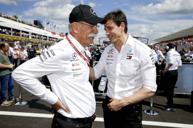 Motorsports: FIA Formula One World Championship WM Weltmeisterschaft 2018, Grand Prix of France, Dr. Dieter Zetsche (Chairman of the Board of Management of Daimler AG, Head of Mercedes-Benz Cars), Toto Wolff (AUT, Mercedes AMG Petronas Motorsport), Le Castellet France