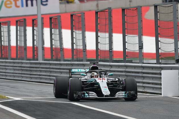 Lewis Hamilton Mercedes AMG Petronas Motorsport enters the pits Formula 1 Grand Prix of Austria Red Bull Ring 30 06 2018 Formula 1 Grand Prix of Austria Red Bull Ring 30 06 2018 Spielberg Copyright: xSchustx Eibner-Pressefotox EP_Schust