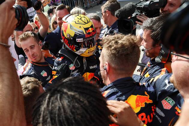 FORMULA 1 - GP of Austria 2018 SPIELBERG,AUSTRIA,01.JUL.18 - MOTORSPORTS - Grand Prix of Austria, Red Bull Ring. Image shows the rejoicing of Max Verstappen (NED Red Bull Racing). GEPAxpictures xChristianxWalgram