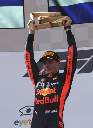 FORMULA 1 - GP of Austria 2018 SPIELBERG,AUSTRIA,01.JUL.18 - MOTORSPORTS - Grand Prix of Austria, Red Bull Ring. Image shows the rejoicing of Max Verstappen (NED Red Bull Racing). GEPAxpictures xWolfgangxGrebien
